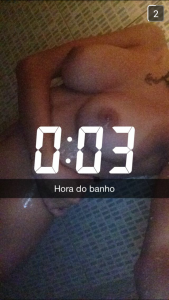 snap sexe dune femme à baiser dans le 04